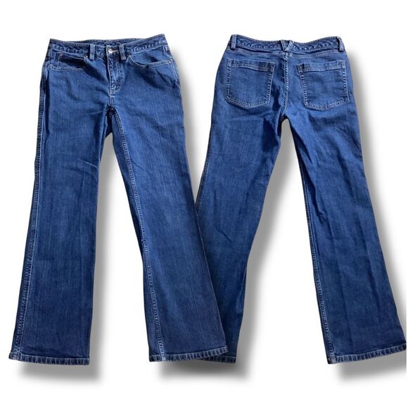 Duluth Trading Company Bootcut Jeans Size 4 x 29 - Picture 1 of 9